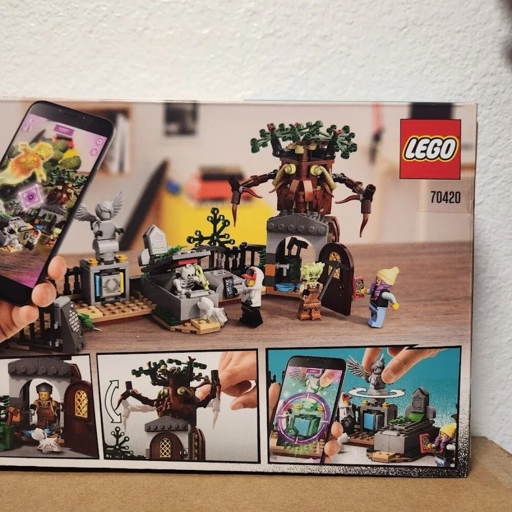 LEGO Hidden Side Graveyard Mystery 70420 Building Kit SET NEW App Toy AR Interac